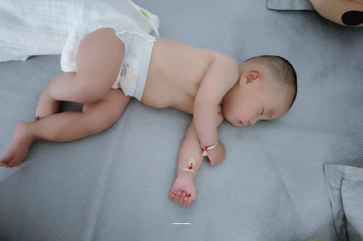 桂阳宝宝流鼻涕过程